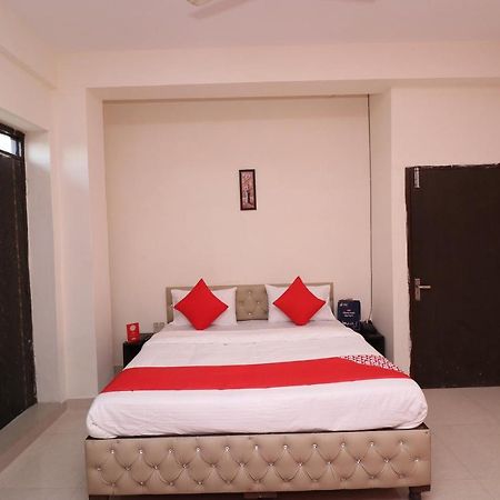 Oyo 26652 Roop River Resort Naupala Dış mekan fotoğraf